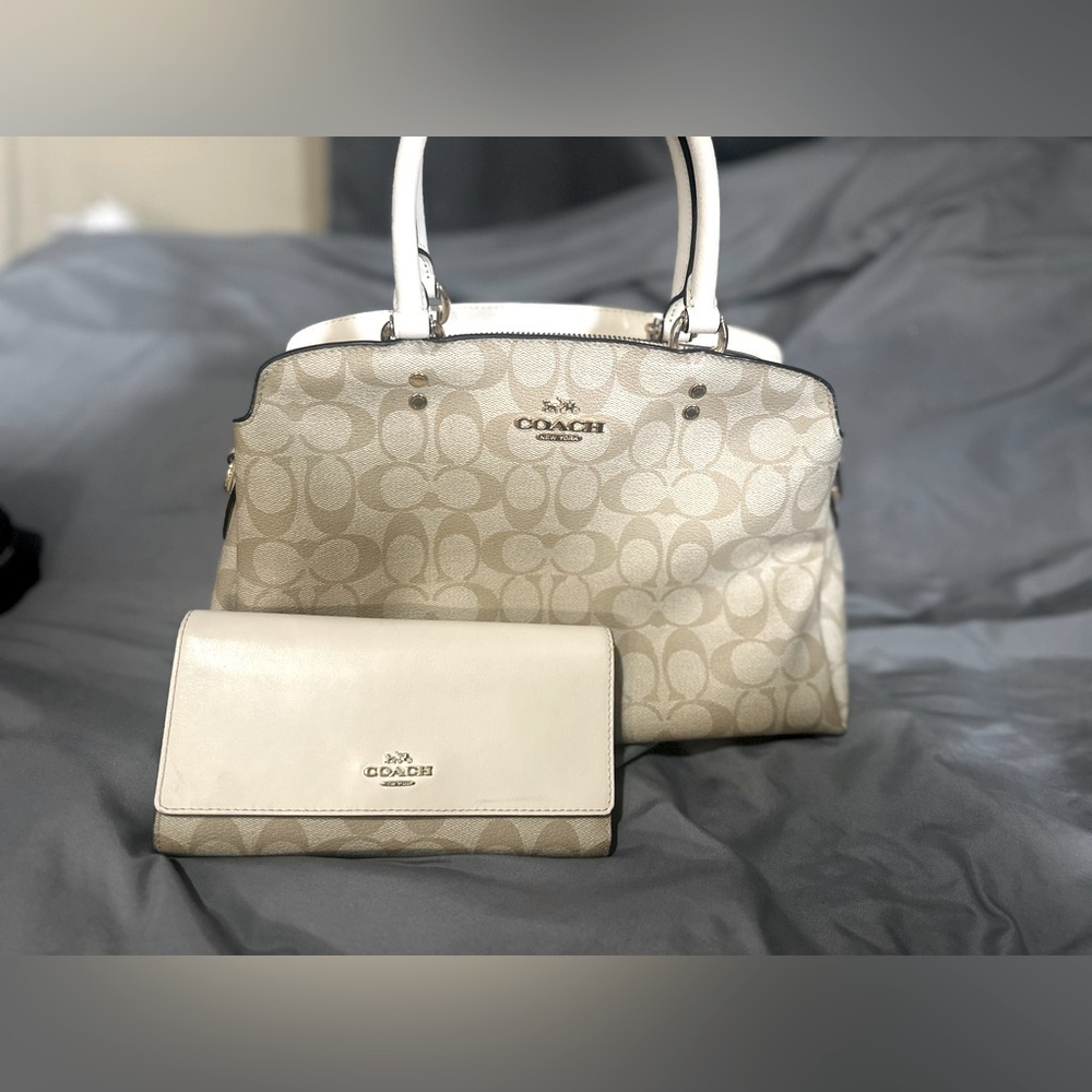 Coach Lillie Khaki color Carryall w/ matching wallet